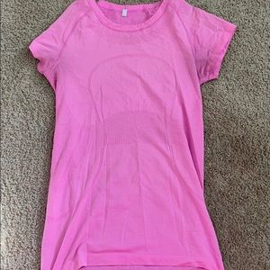 lulu lemon size 6 swiftly short sleeve